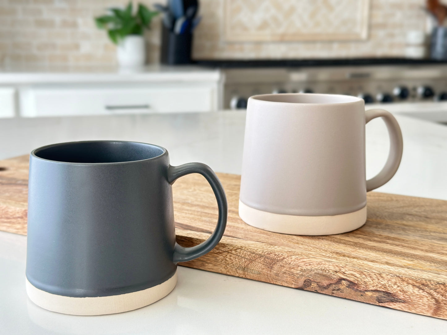 Stoneware Ceramic Coffee Mugs Set - 16 oz